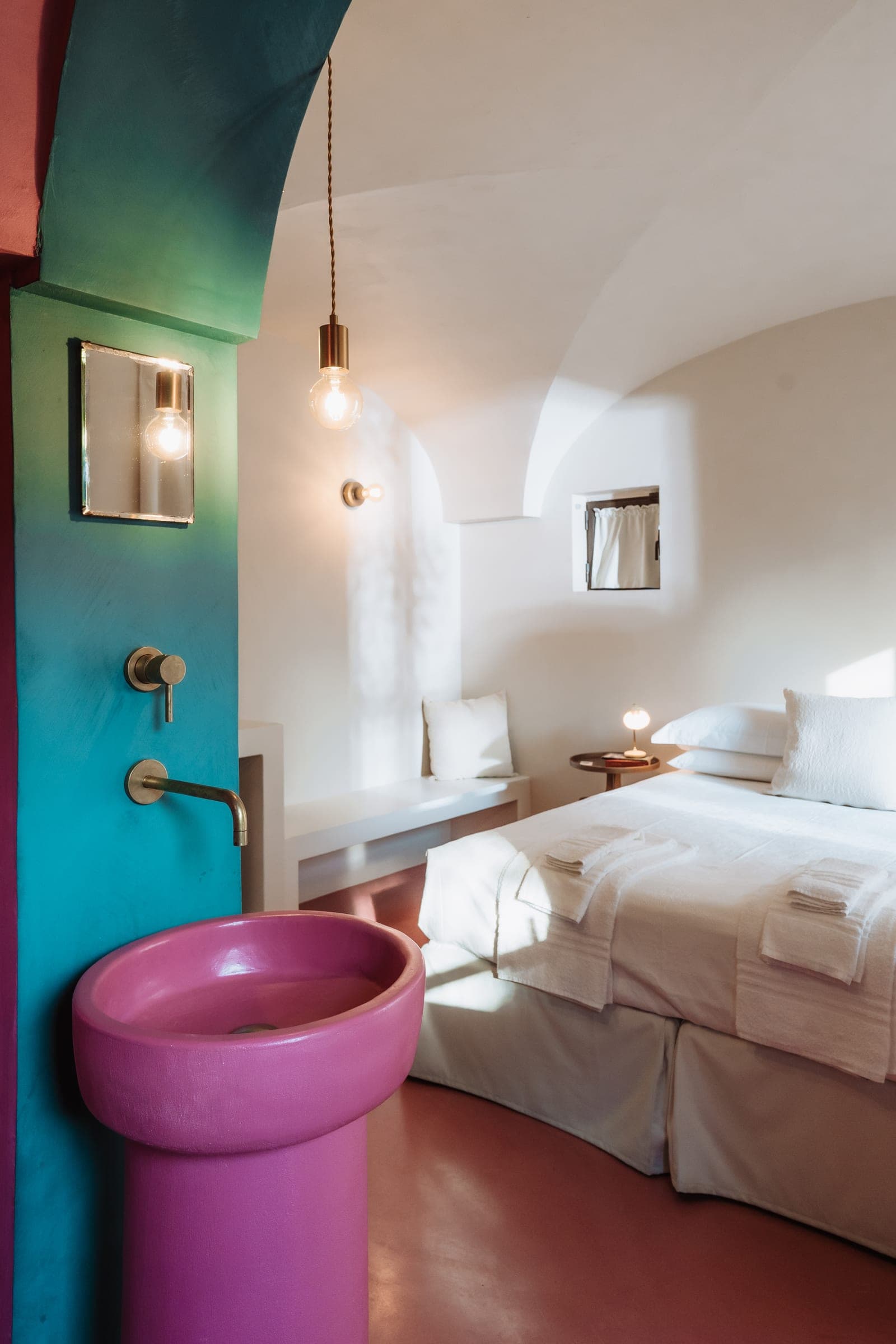 Stanza Tre - Dettaglio interno